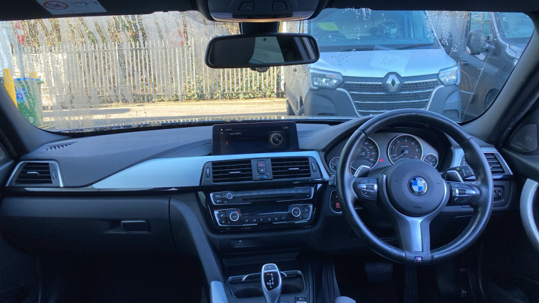 BMW 3 Series 330d xDrive M Sport Shadow Edition 5dr Step Auto Diesel Estate